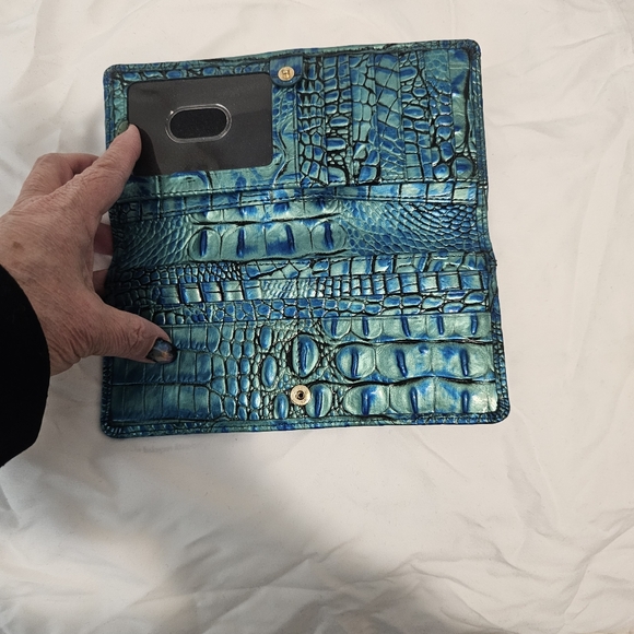 Brahmin Peacock Duxbury, Ady Wallet and non Brahmin bag charm - Picture 9 of 9